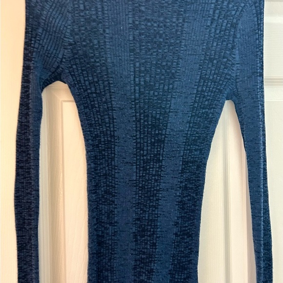 Twik Navy Ribbed Knit Top - Picture 2 of 7